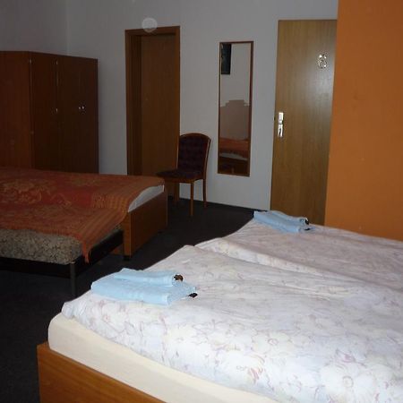 Gasthof & Pension Hause Halle  Chambre photo